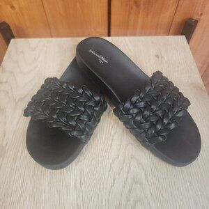 Universal Thread Black Poly Woven